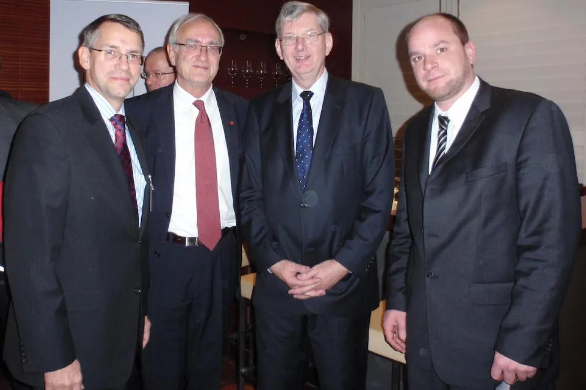 von links: Gerd Galonska, Detlef Wetzel, Karl Schiewerling und Sven Kramer bei der PEAG Personaldebatte