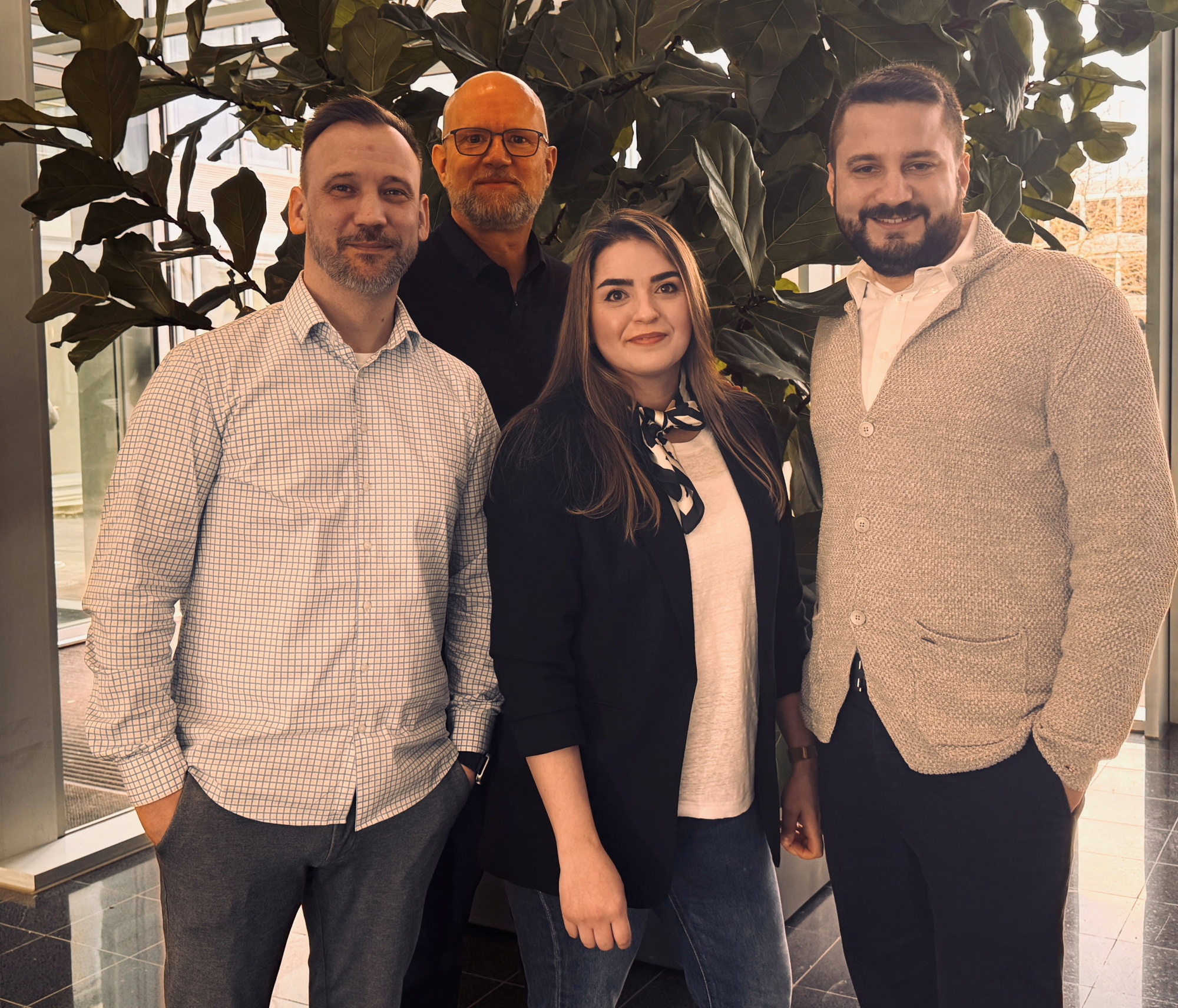 Unser PEAG Personal-Team in Mannheim (von links): Key Account Manager Daniel Herzog, Holger Knetsch, Mitglied der Geschäftsleitung, Recruiting Specialist Nuray Yilmazer und Account Manager Marc-Aurel Vermeer